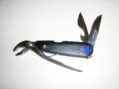 Wichard multi-tool knife, black handles.jpg