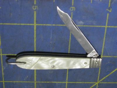 Camillus3LineGWKnife without Signature $5 001.jpg
