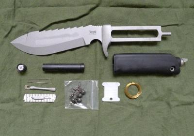 Dartmoor-Knife-CSK185-survival-kit_650.jpg